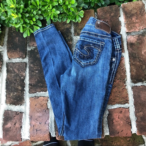 Silver Suki Jegging medium wash jeans size  24 - Picture 6 of 8